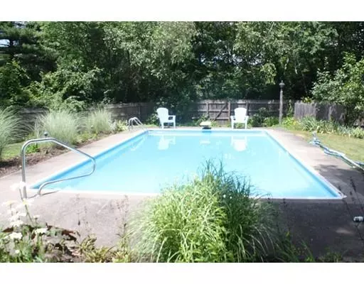 Montague, MA 01376,20 Norman Cir