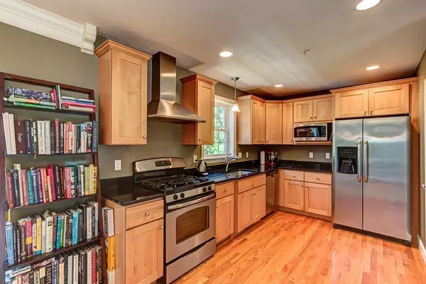 Northborough, MA 01532,6 Brody Way #6