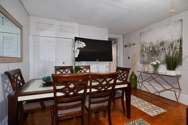 Milford, MA 01757,23 Claflin St