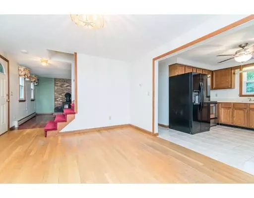 Pepperell, MA 01463,99 West St