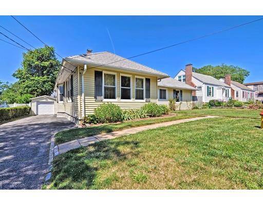 25 Armington Ave, East Providence, RI 02915