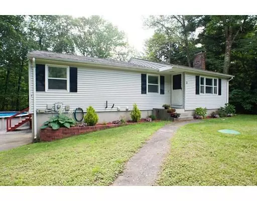 Auburn, MA 01501,3 Coachman Lane