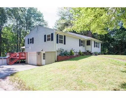 Auburn, MA 01501,3 Coachman Lane