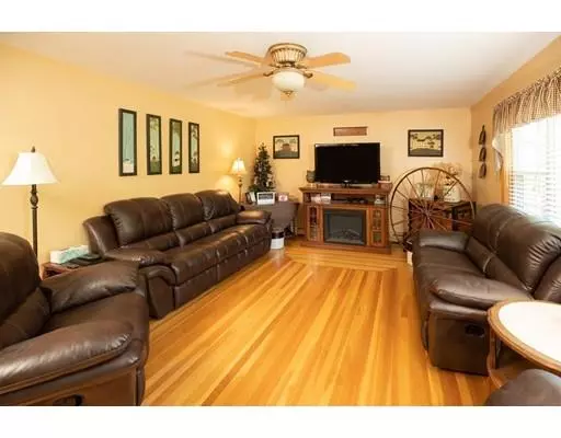 Hardwick, MA 01031,512 Hardwick Rd