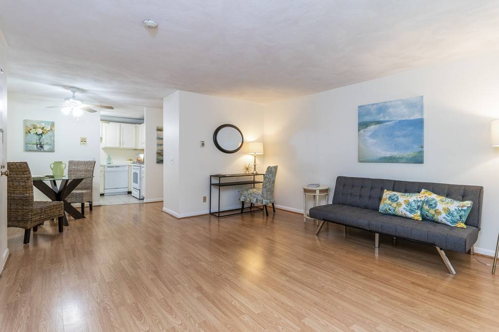 420 Great Rd #B9, Acton, MA 01720