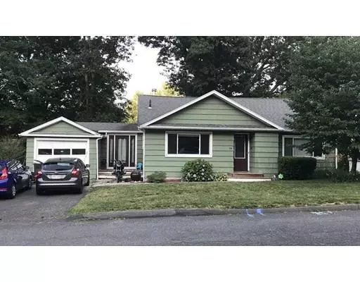 64 Portland St, Holyoke, MA 01040