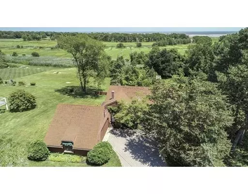 59 Sedgewick Dr, Scituate, MA 02066