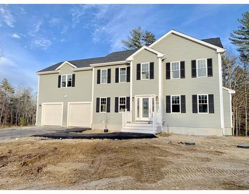 101 County Road, Freetown, MA 02717