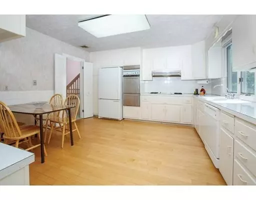 Newton, MA 02459,95 Adeline Road