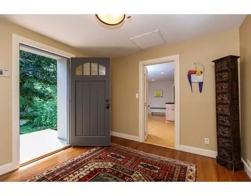 Weston, MA 02493,6 Woodchester Drive
