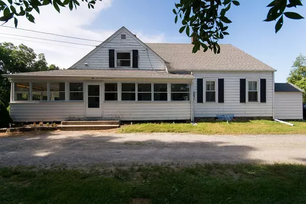 Rehoboth, MA 02769,237 Pine St