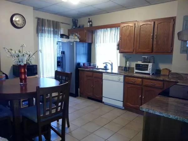 Winthrop, MA 02152,94 Lincoln St #1