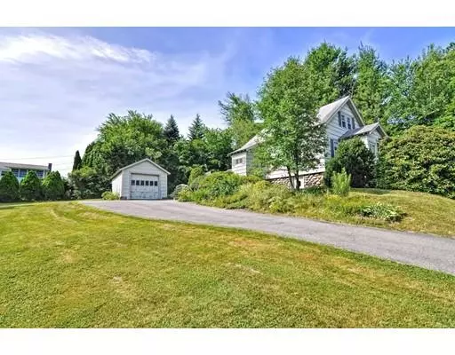 74 Wilkinson St, Worcester, MA 01606