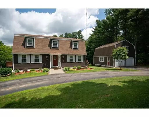 54 Davis Hill Rd, Paxton, MA 01612