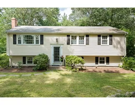 Hanover, MA 02339,246 Old Town Way