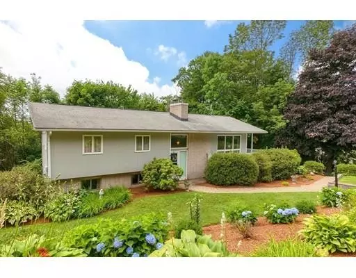 77 Parker Hill Rd, Gardner, MA 01440