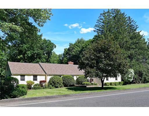 39 Kibbe Rd, East Longmeadow, MA 01028