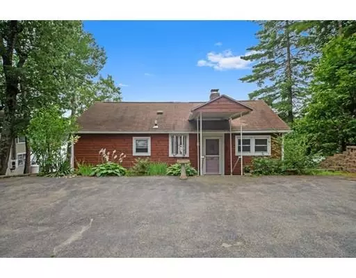 Lancaster, MA 01523,27 Mountain Laurel Ln