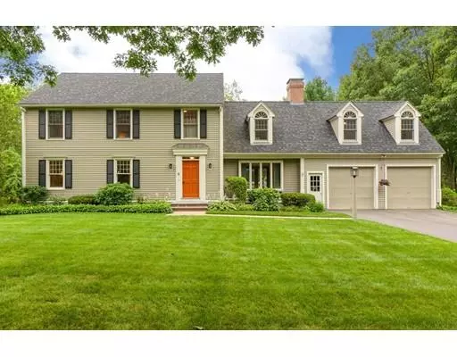 8 Landmark Road, Westford, MA 01886