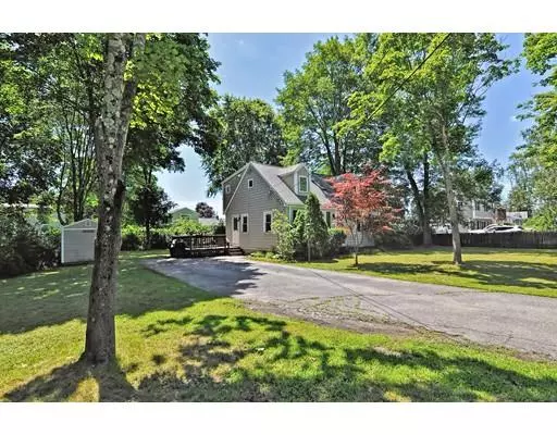 Plainville, MA 02762,6 Cross Street