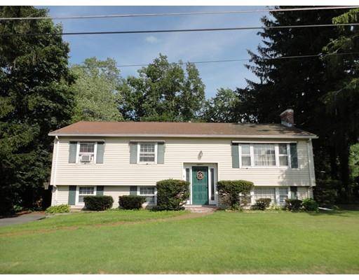 18 Westchester Drive, Auburn, MA 01501