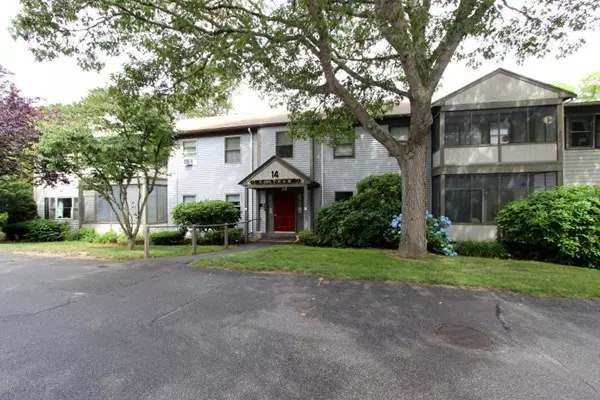 14 Harold St #14A, Harwich, MA 02646