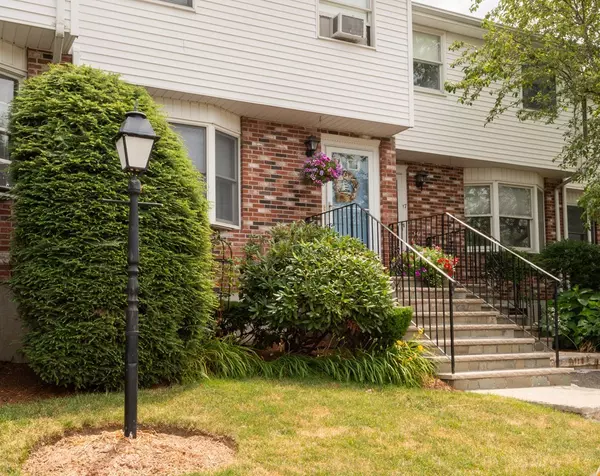 18 Eagan Pl #18, Peabody, MA 01960
