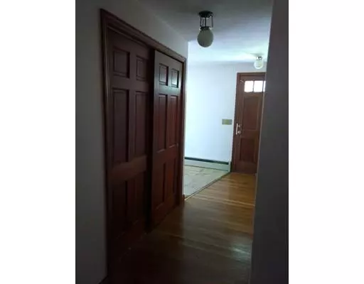 Millbury, MA 01527,19 Carleton Rd
