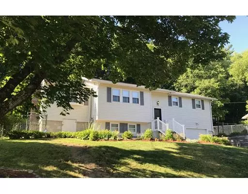 104 Fort Meadow, Hudson, MA 01749