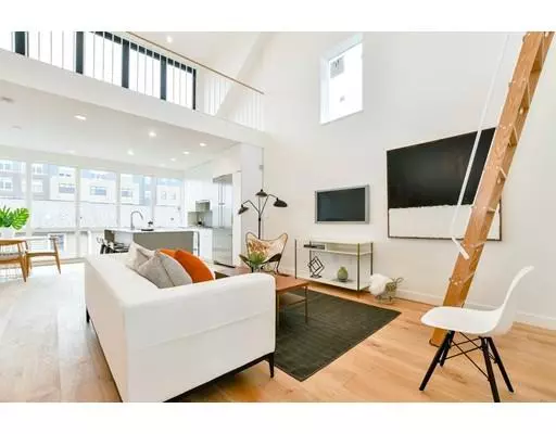 Boston, MA 02128,7 Haynes Street