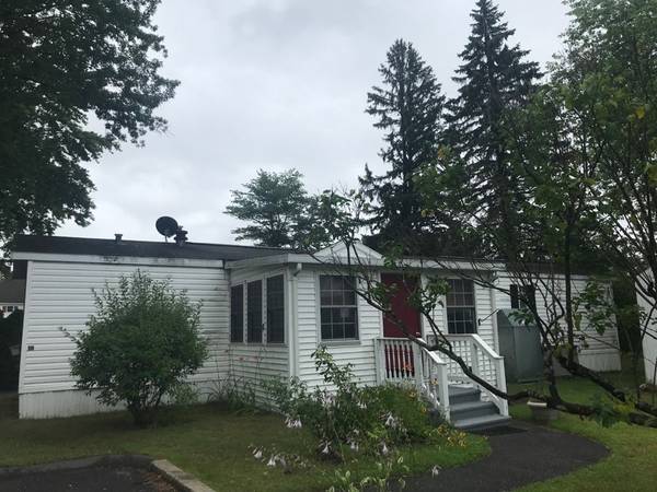 Lunenburg, MA 01462,165 Summer Street #16