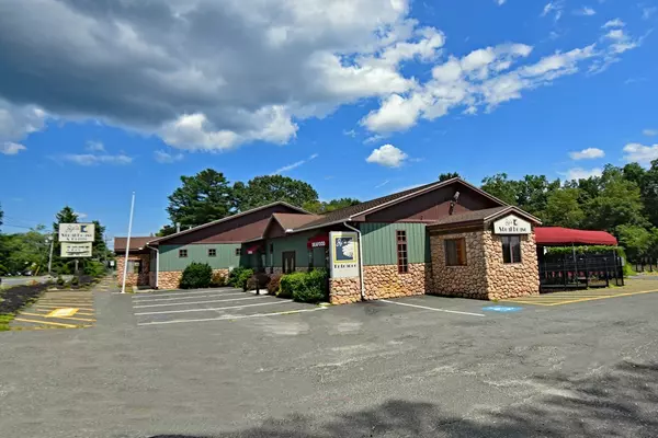 Southampton, MA 01073,169 College Hwy