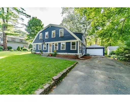 54 Highland Avenue, Lynnfield, MA 01940