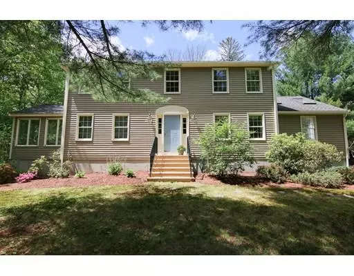 147 Greene St, Hopedale, MA 01747