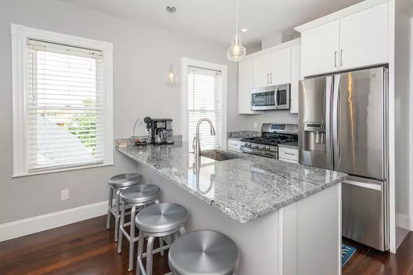 30 Taft St #3, Boston, MA 02125