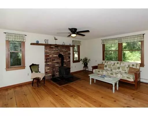 Eastham, MA 02642,90 Devon Ln