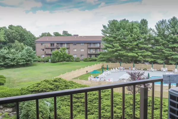 3 Ledgewood Way #22, Peabody, MA 01960