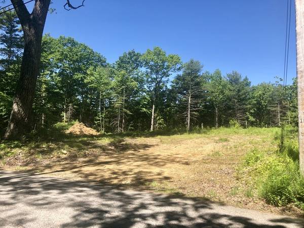 275 Crawford Rd, Oakham, MA 01068