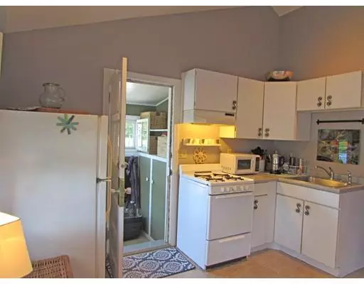 Mattapoisett, MA 02739,9 Railroad Ave