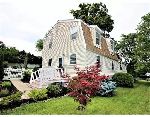 66 Tyngsboro Rd, Dracut, MA 01826