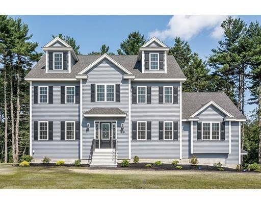 8 Fieldstone Lane, Billerica, MA 01821