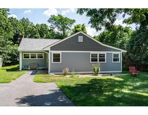 20 Fox St, Dracut, MA 01826