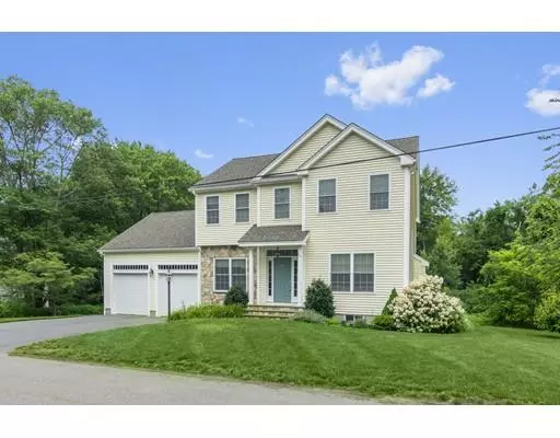 60 Walden Terrace, Concord, MA 01742