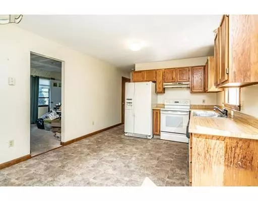 Southwick, MA 01077,7 Pauline Circle