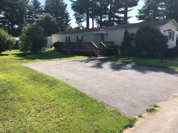 Merrimac, MA 01860,22 Sharon Circle