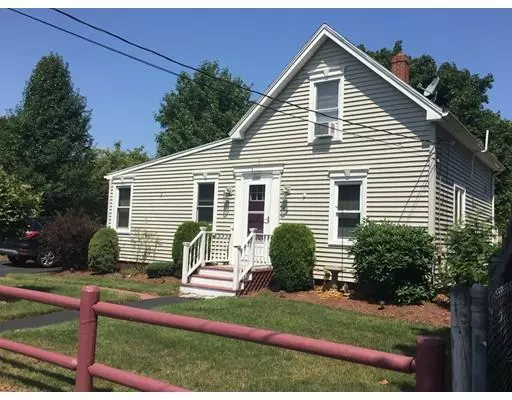 62 Jackson St, Taunton, MA 02780