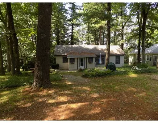 Brimfield, MA 01010,17 2nd St