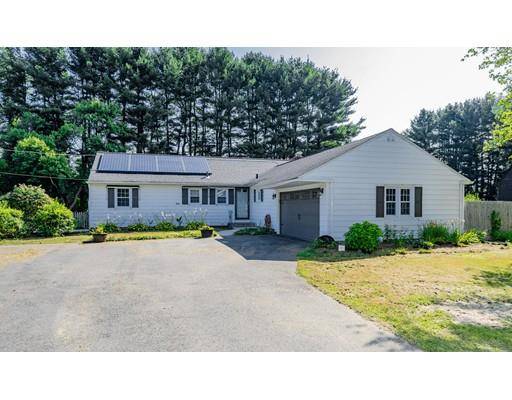 860 Somers Rd, East Longmeadow, MA 01028