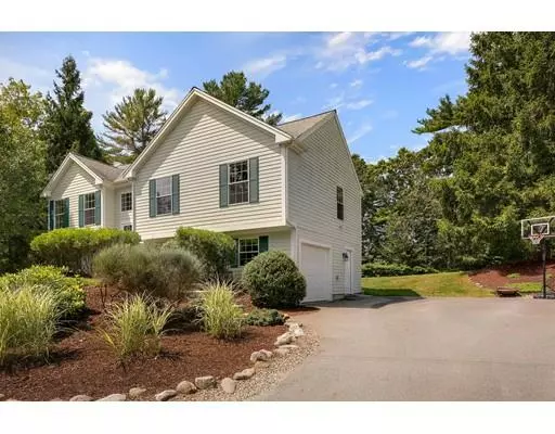 Hanson, MA 02341,21 Hill St