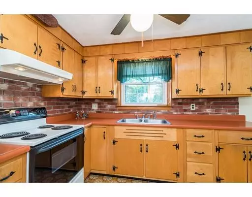 Pepperell, MA 01463,35 Heald St
